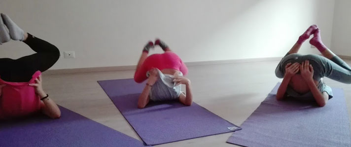 Corsi Di Yoga Per Bambini A Roma E Laboratorio Yoga Gioco Amrita Yoga